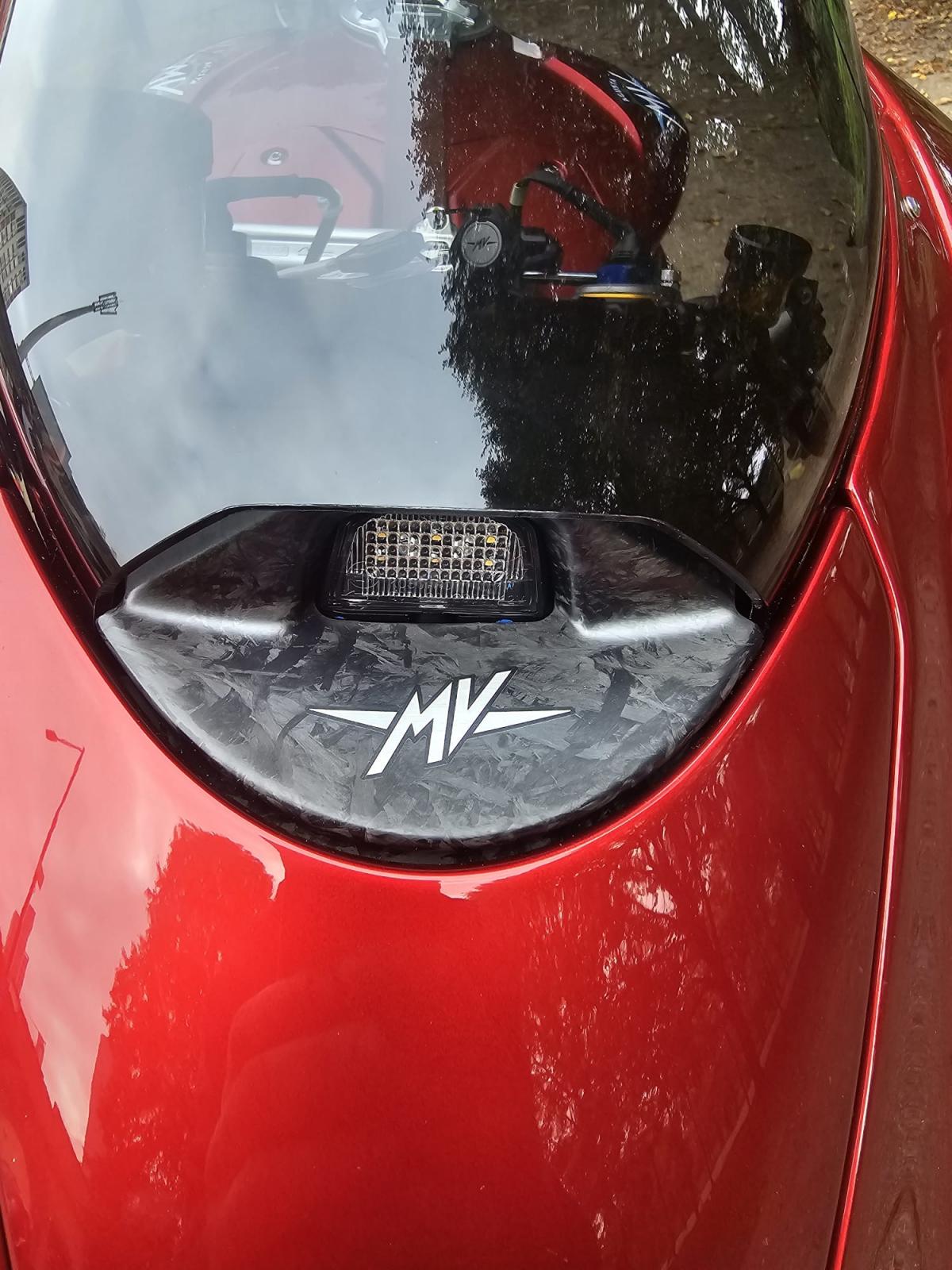 
								MV AGUSTA Superveloce 1000 Serie Oro full									