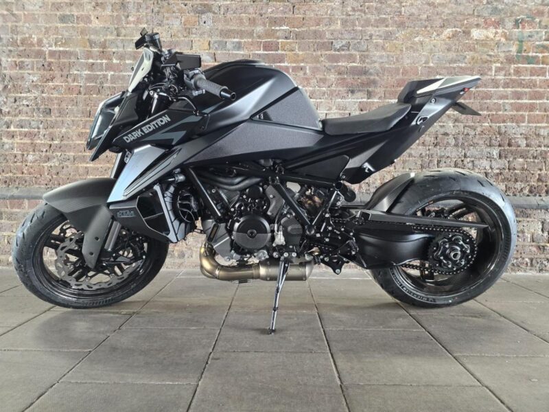 KTM 1390 Superduke R Evo