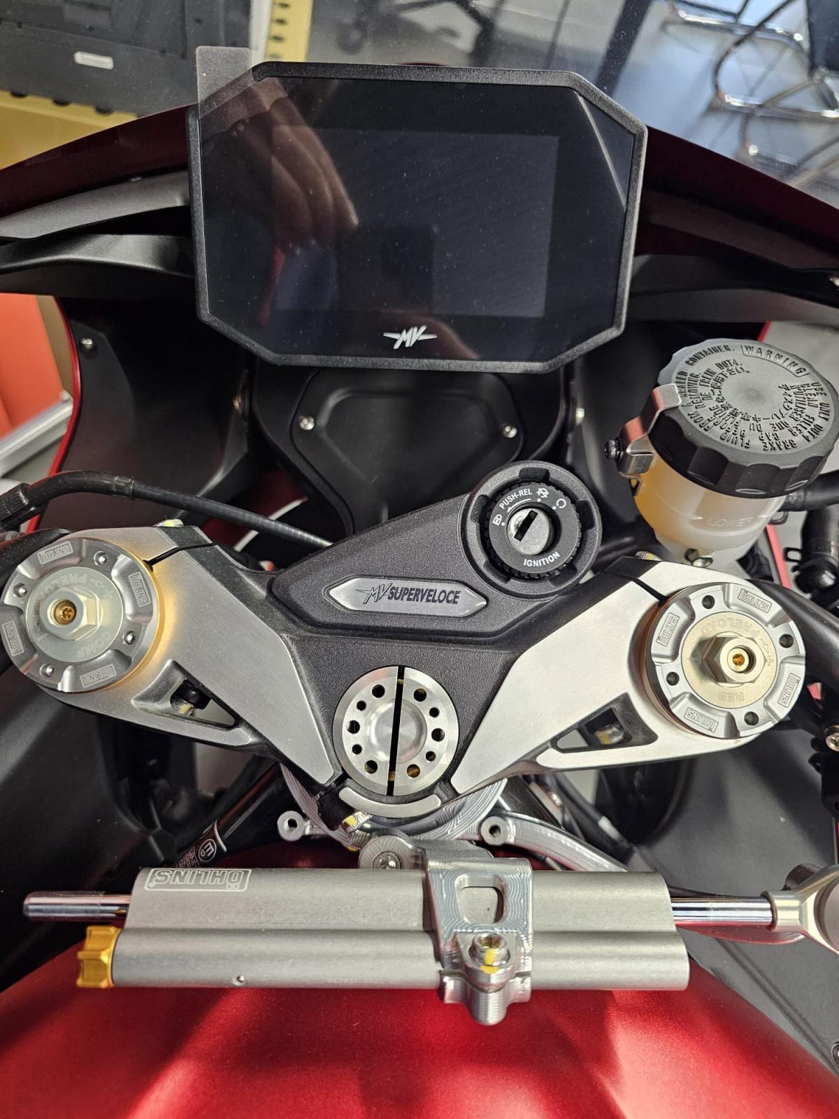 
								MV AGUSTA SUPERVELOCE AGO ltd Edition full									