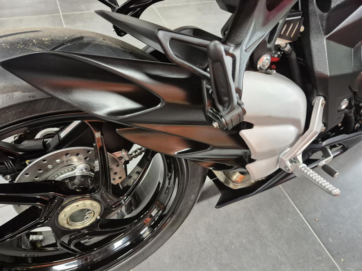 
								MV AGUSTA SUPERVELOCE full									