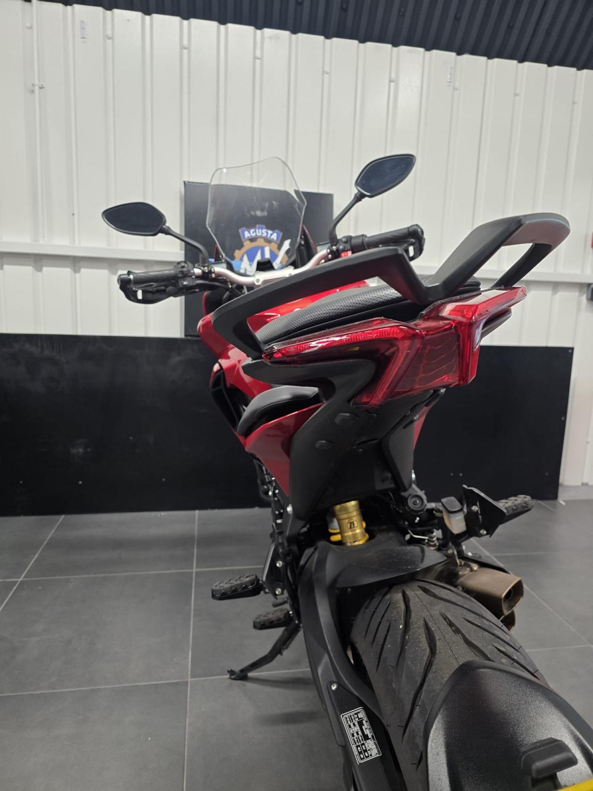 
								MV AGUSTA TURISMO VELOCE 800 ROSSO full									