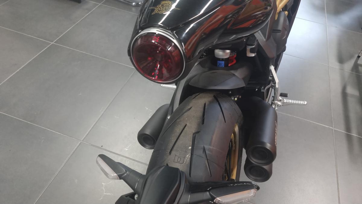 
								MV AGUSTA SUPERVELOCE S full									