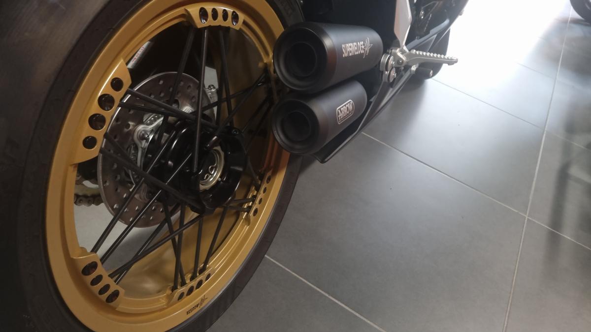 
								MV AGUSTA SUPERVELOCE S full									