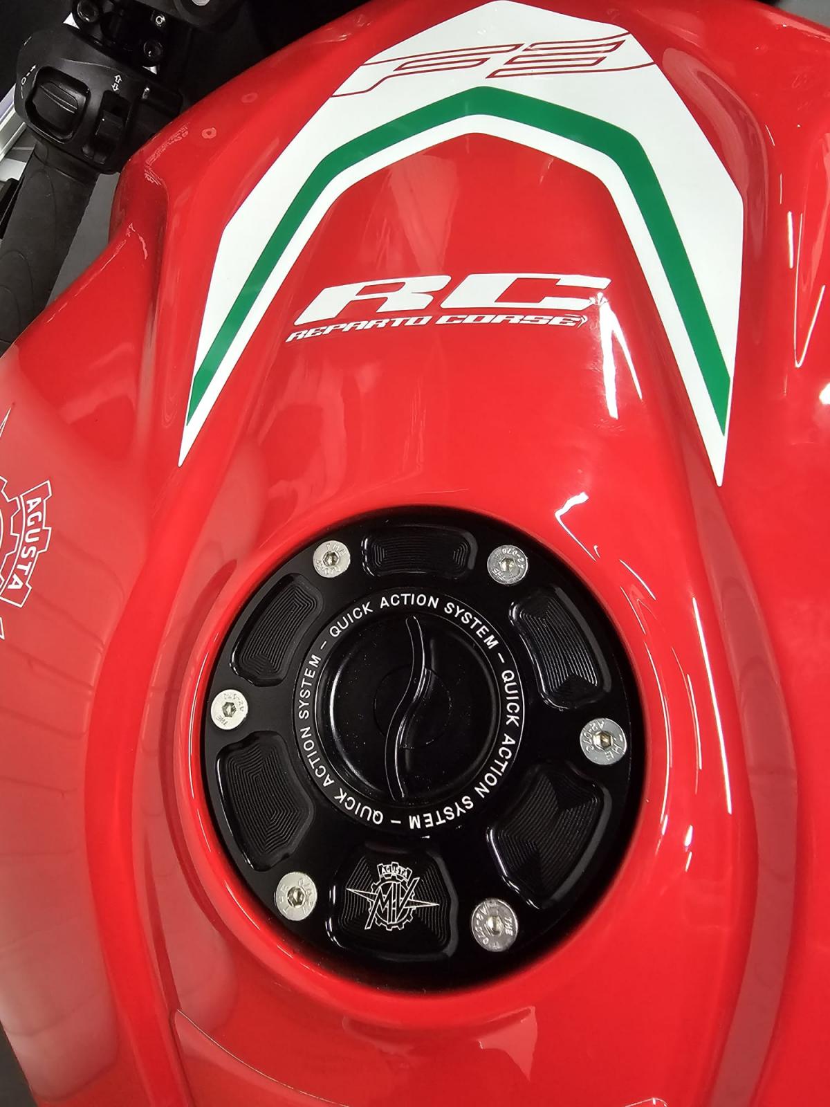 
								MV AGUSTA F3 800 RC full									