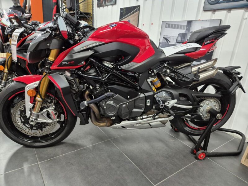 MV AGUSTA BRUTALE 1000RR