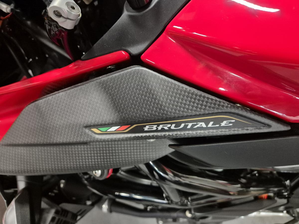 
								MV AGUSTA BRUTALE 1000RR full									