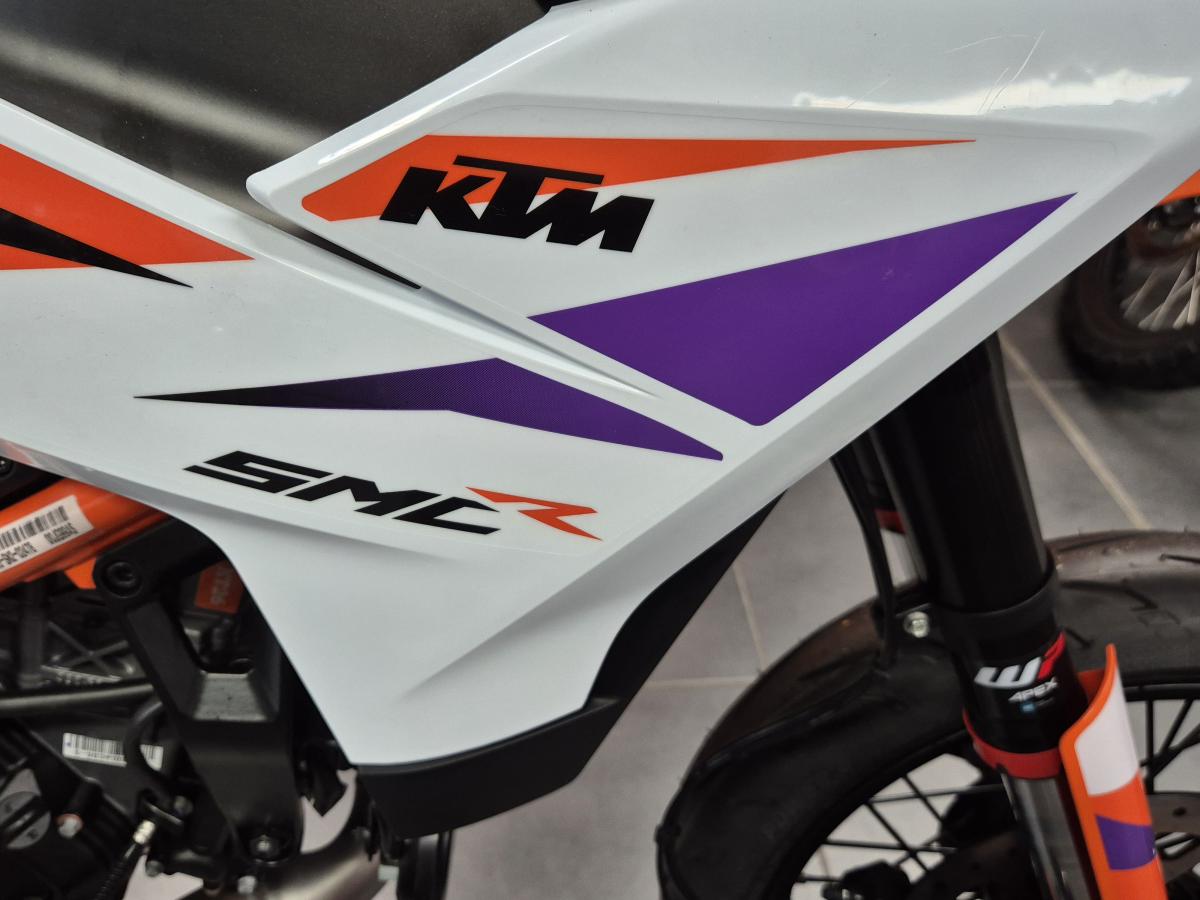 KTM 390 SMC R