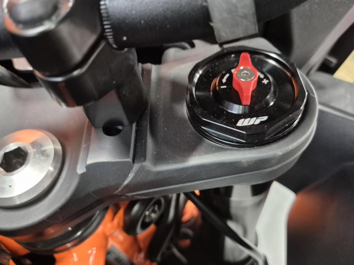 
								KTM 390 Adventure R full									