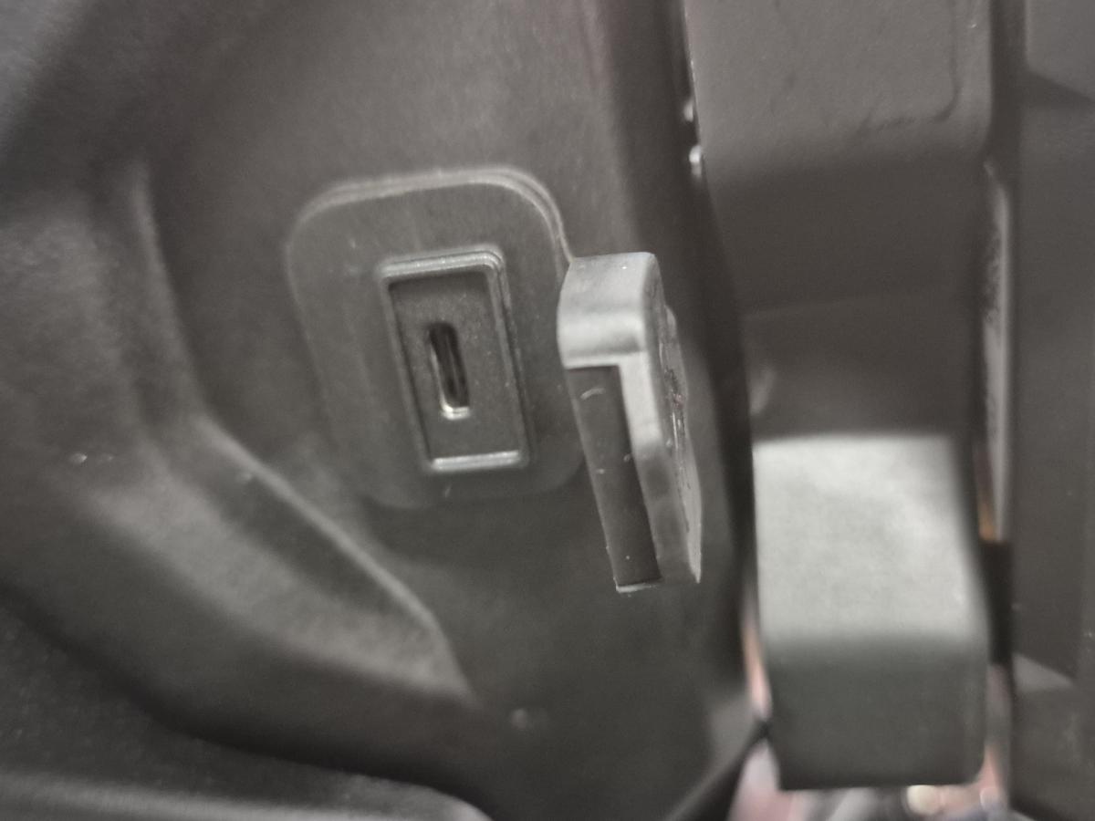 
								KTM 390 Adventure X full									