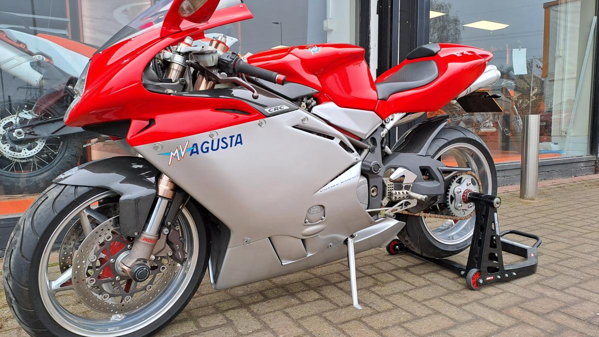 
								MV AGUSTA 750 F4 S full									