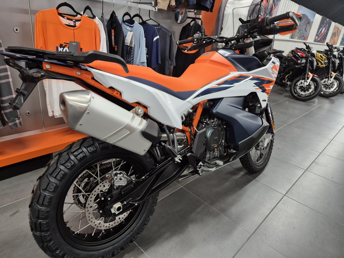 KTM 890 ADVENTURE R