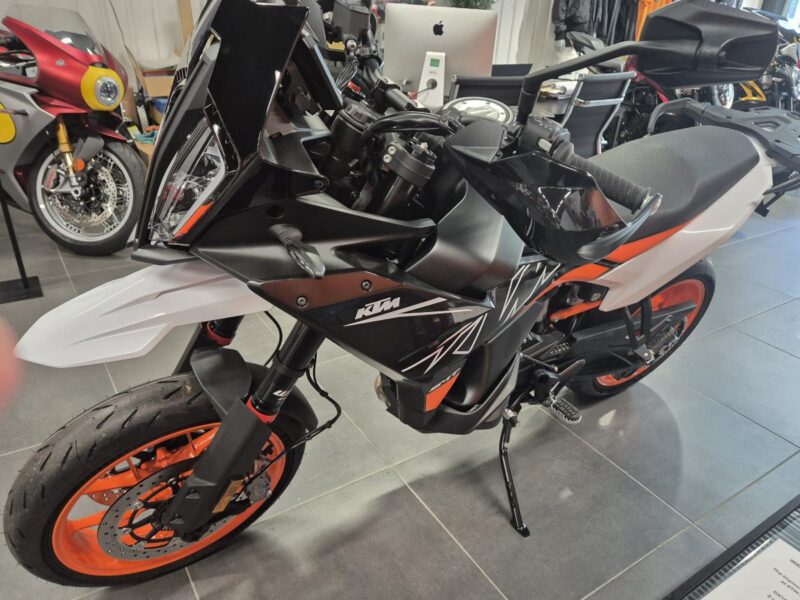 KTM 890 SMT