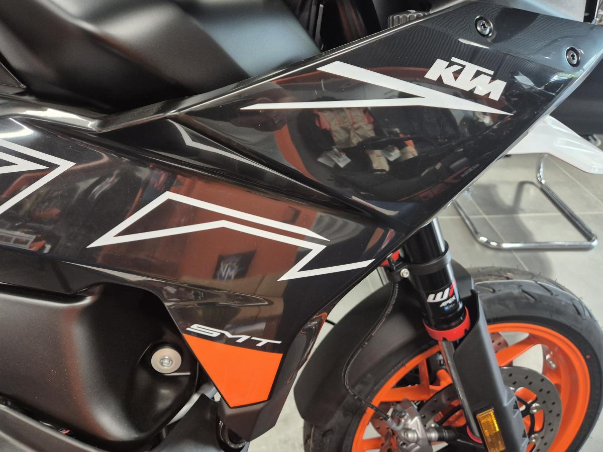 
								KTM 890 SMT full									