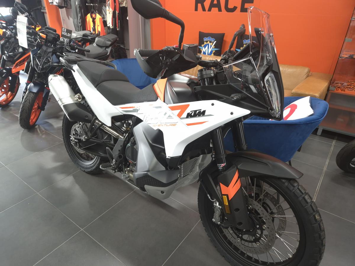 KTM 790 ADVENTURE