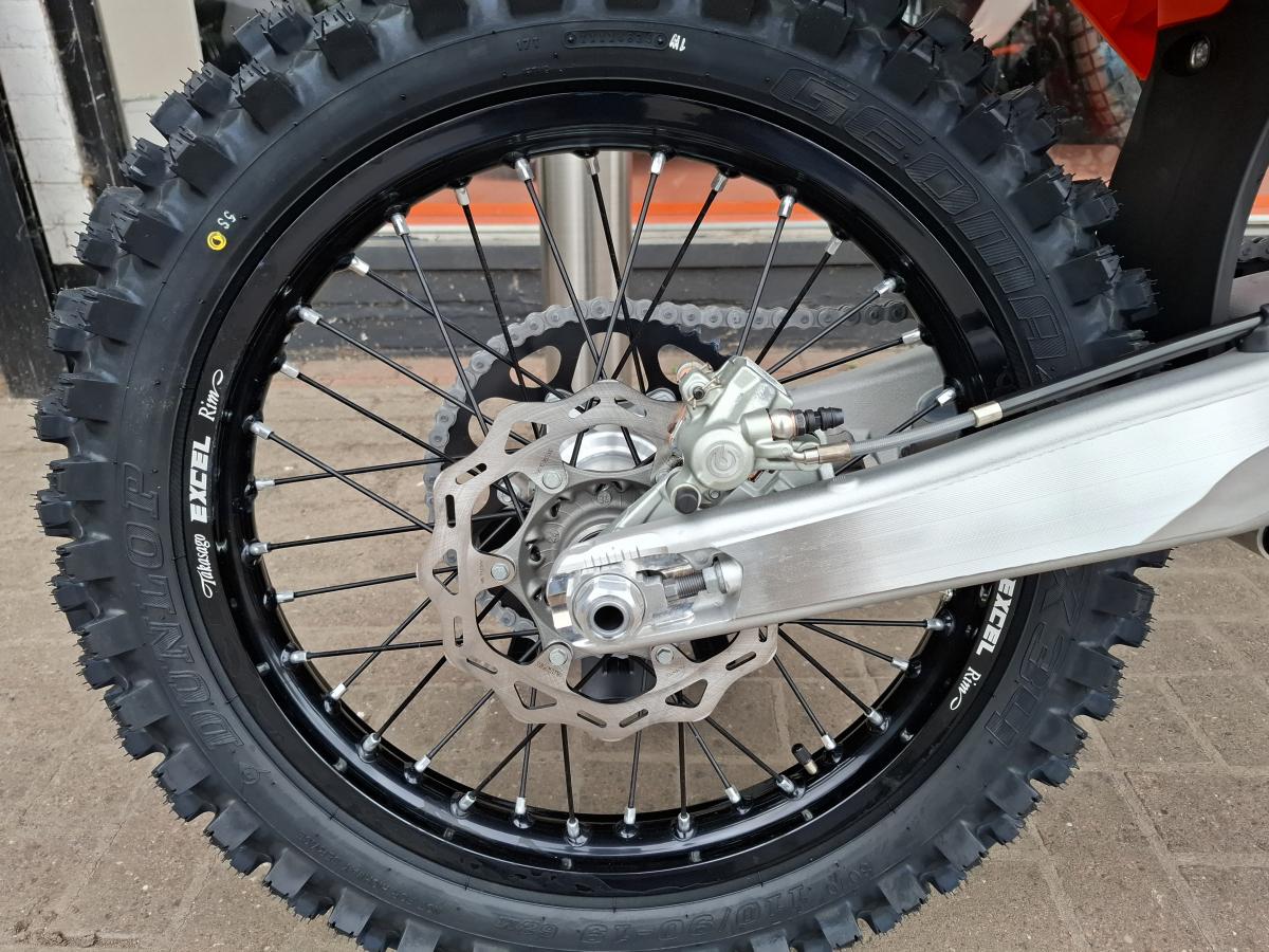 
								KTM 350 SXF full									