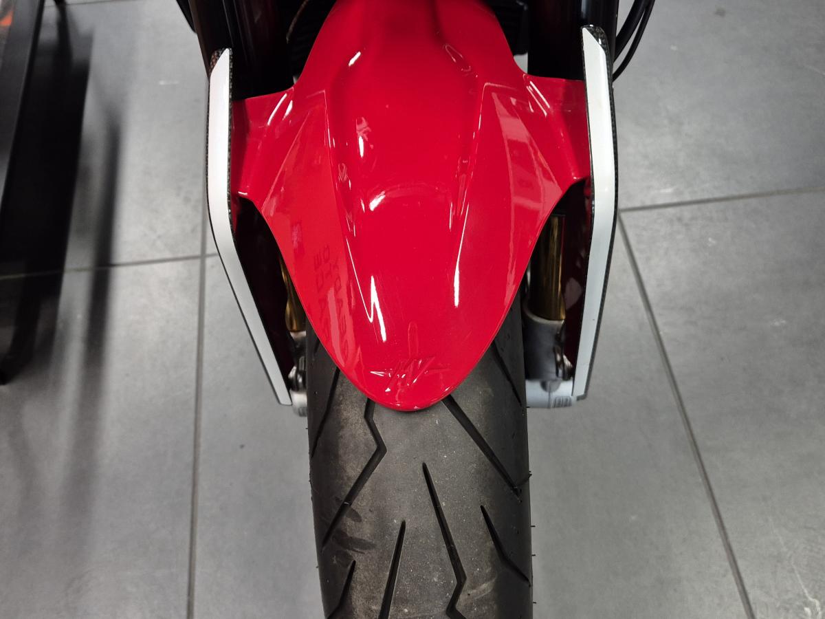 
								MV MV AGUSTA DRAGSTER RR RC SCS full									