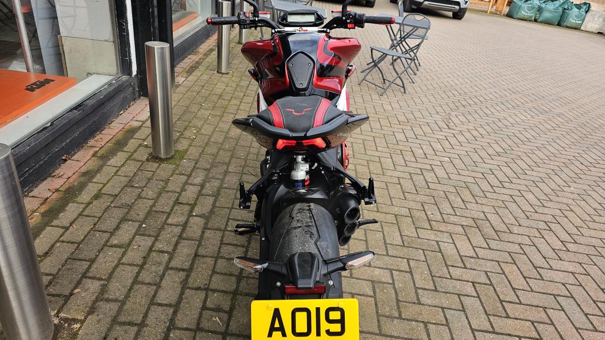 
								MV AGUSTA BRUTALE 800 RR full									