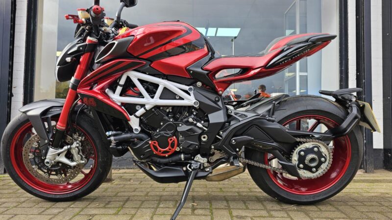 MV AGUSTA BRUTALE 800 RR