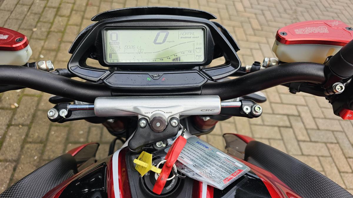 
								MV AGUSTA BRUTALE 800 RR full									