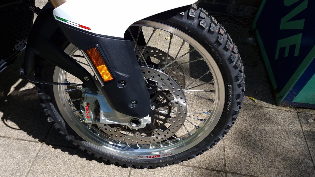 
								MV AGUSTA MV Agusta LXP Orioli full									