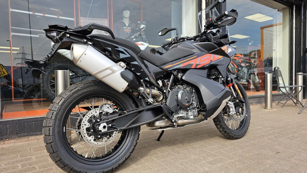 KTM 790 ADVENTURE