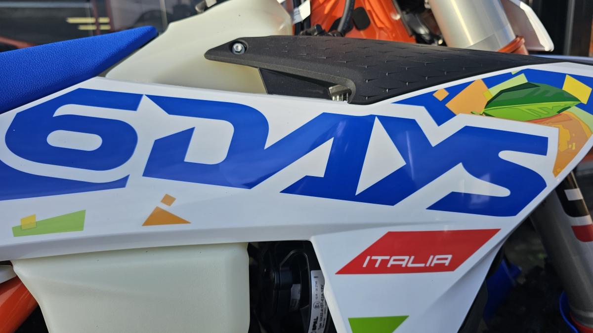 
								KTM 250 EXC-F SIX DAYS full									