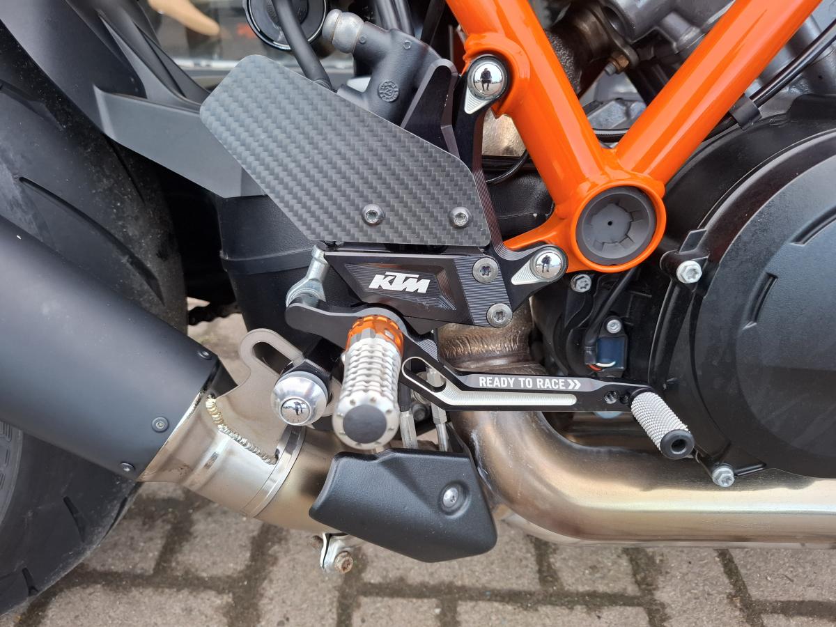 KTM 1390 Superduke R Evo