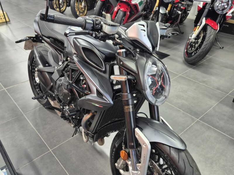 MV AGUSTA DRAGSTER  800 RR