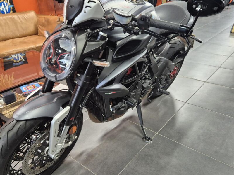 MV AGUSTA DRAGSTER  800 RR