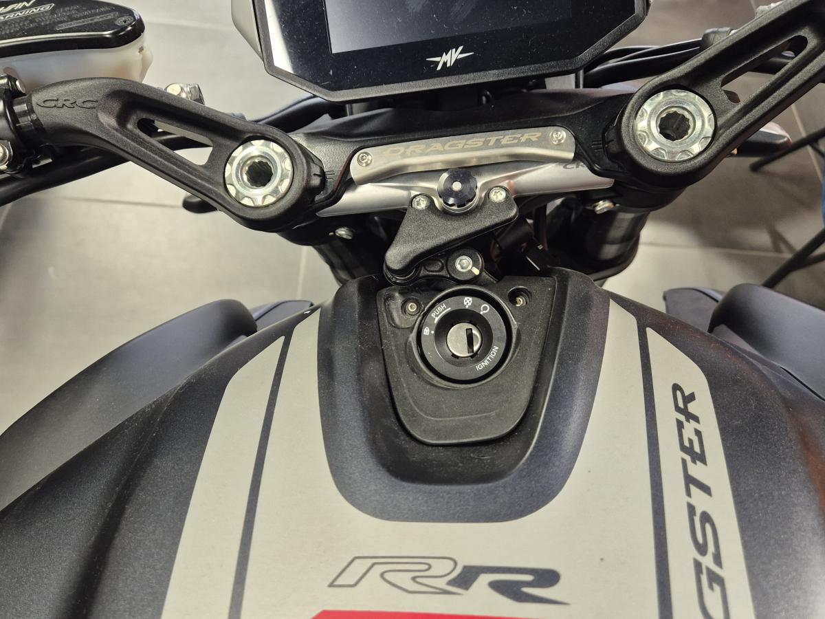 
								MV AGUSTA DRAGSTER  800 RR full									