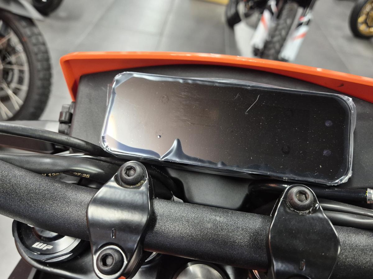 
								KTM 390 SMC R full									