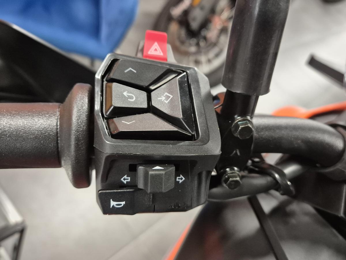 
								KTM 390 Adventure X full									