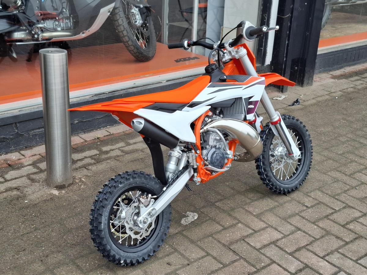 
								KTM 50 SX full									