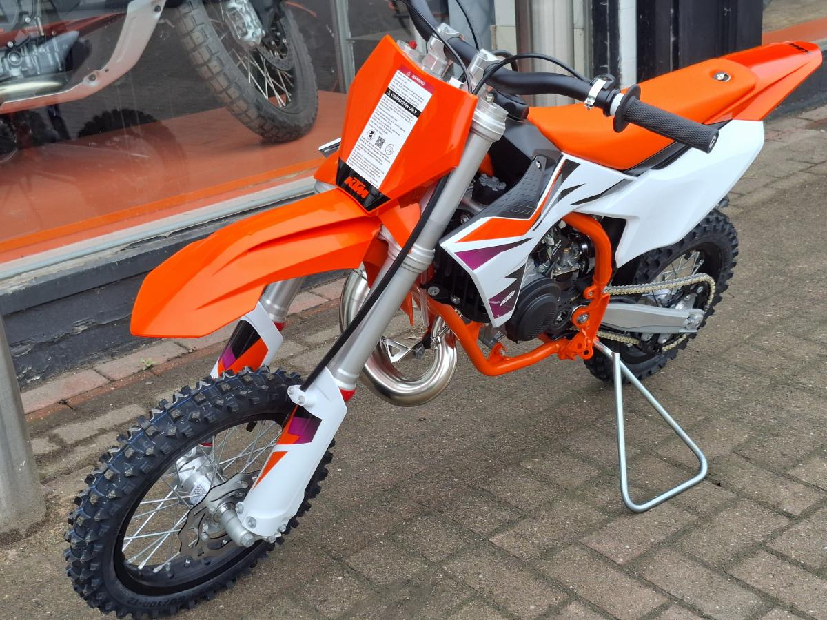 
								KTM 50 SX full									
