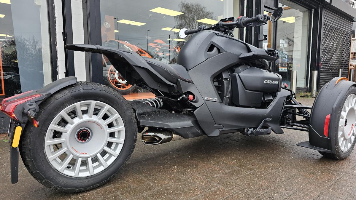 
								CANAM RALLY full									