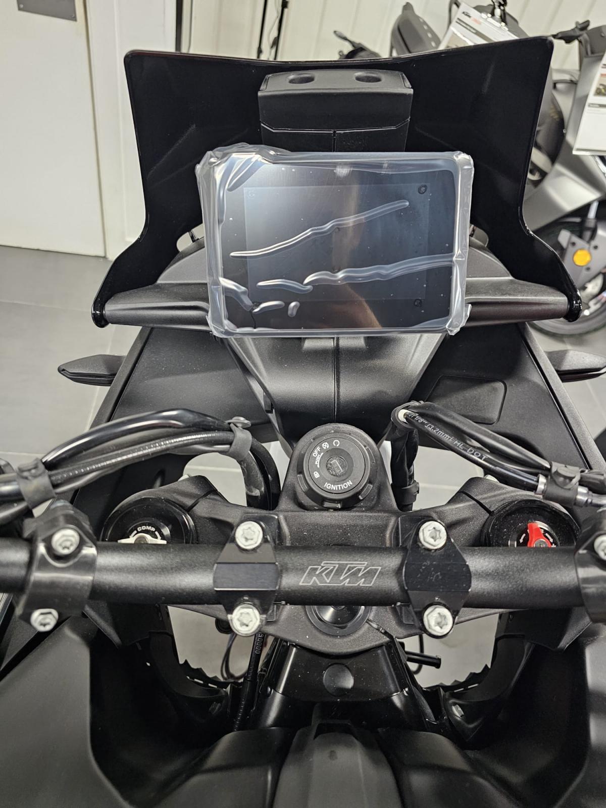 KTM 890 SMT