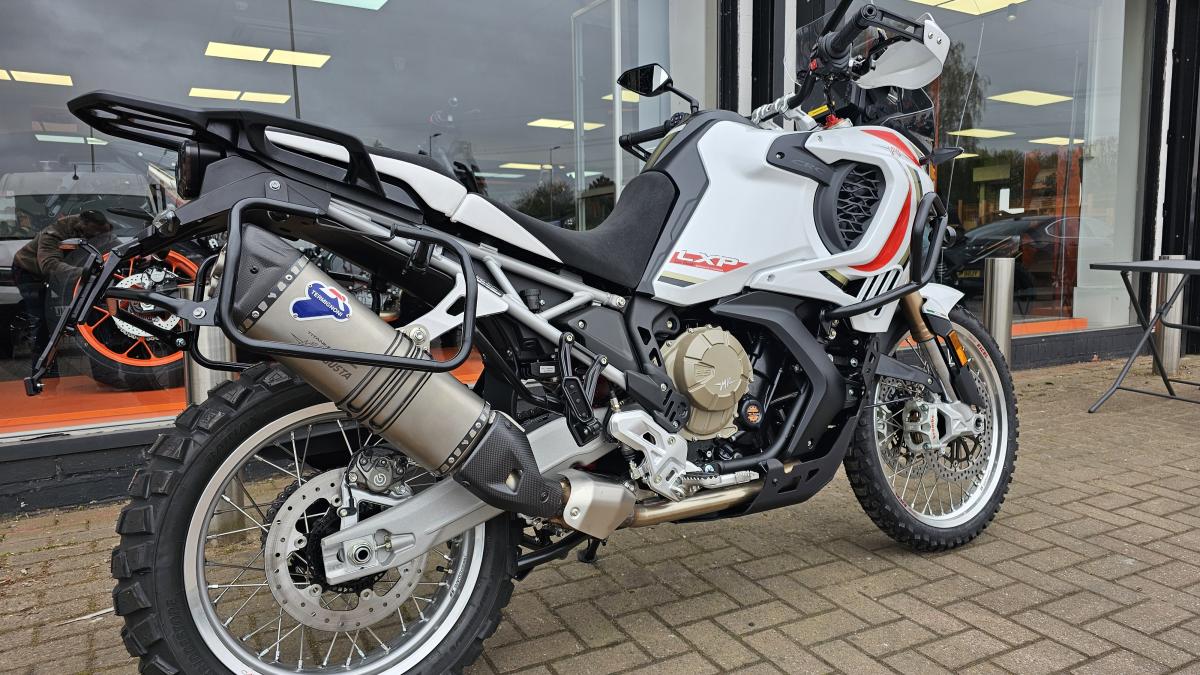 
								MV Agusta MV Agusta LXP Orioli full									