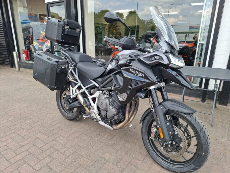 Triumph Tiger 1200 GT Pro