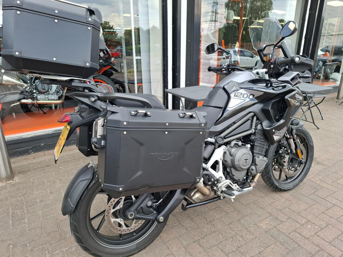 Triumph Tiger 1200 GT Pro
