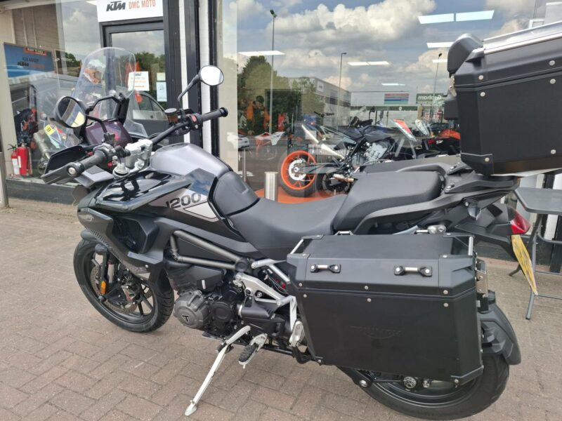 Triumph Tiger 1200 GT Pro