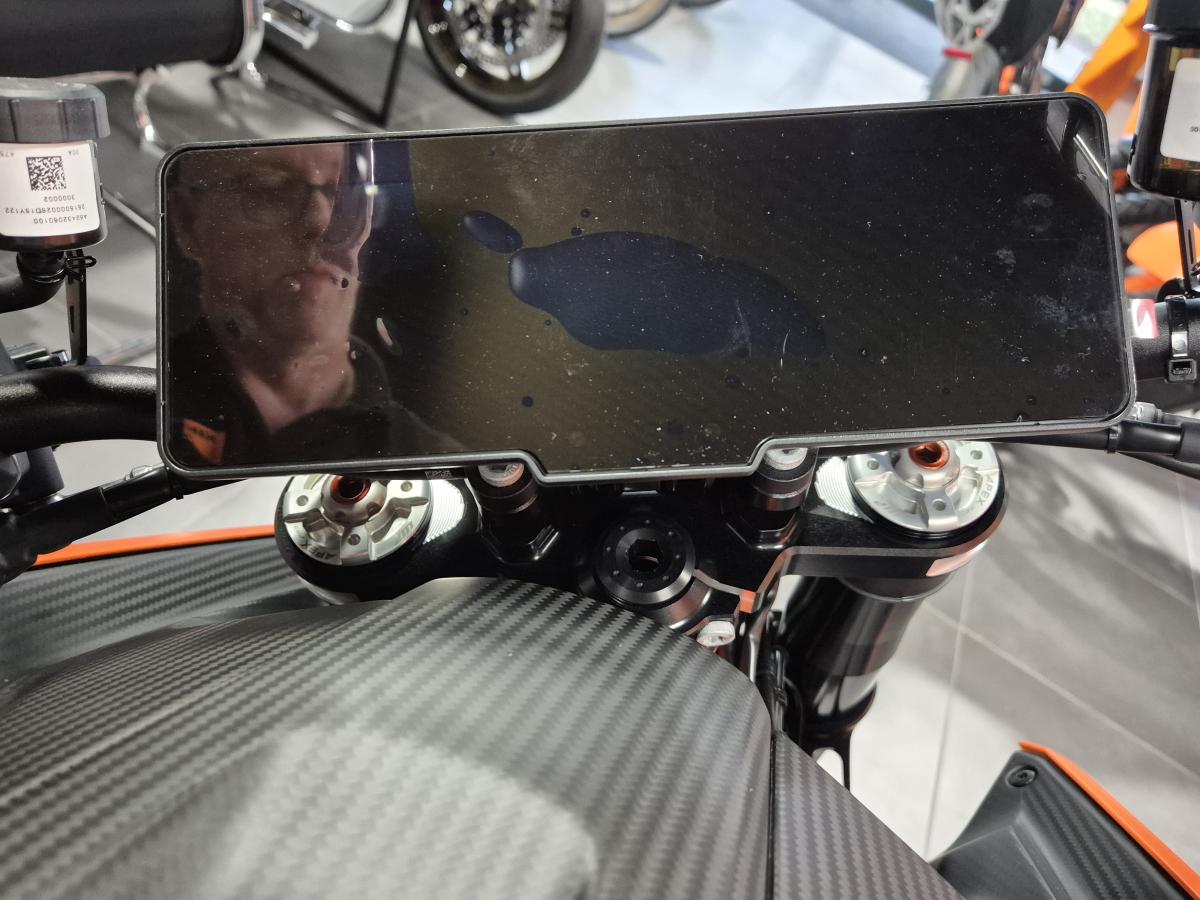 
								KTM 1390 SUPERDUKE RR full									