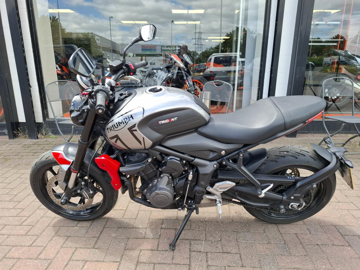 Triumph TRIDENT 660