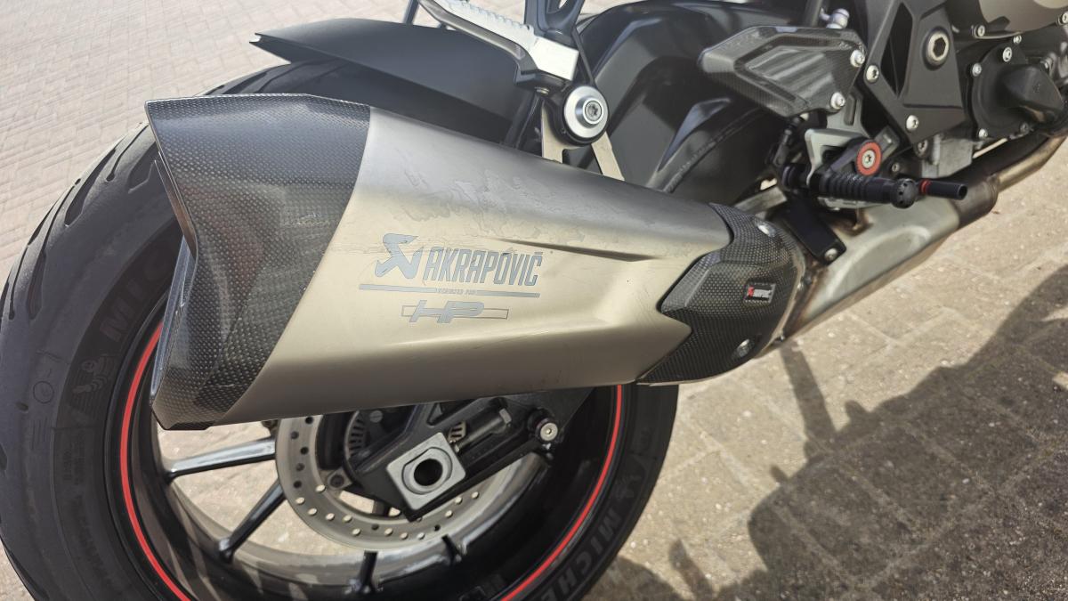 
								Bmw S1000 R Sport full									