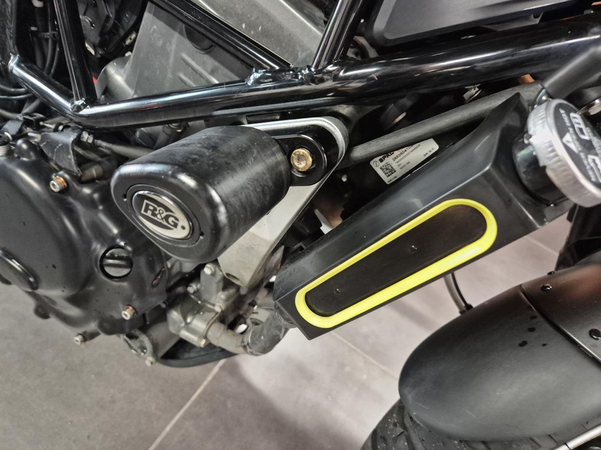 
								HUSQVARNA SVARTPILEN 401 full									