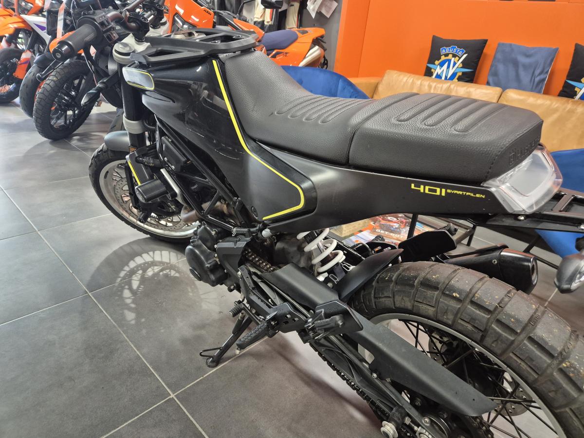
								HUSQVARNA SVARTPILEN 401 full									