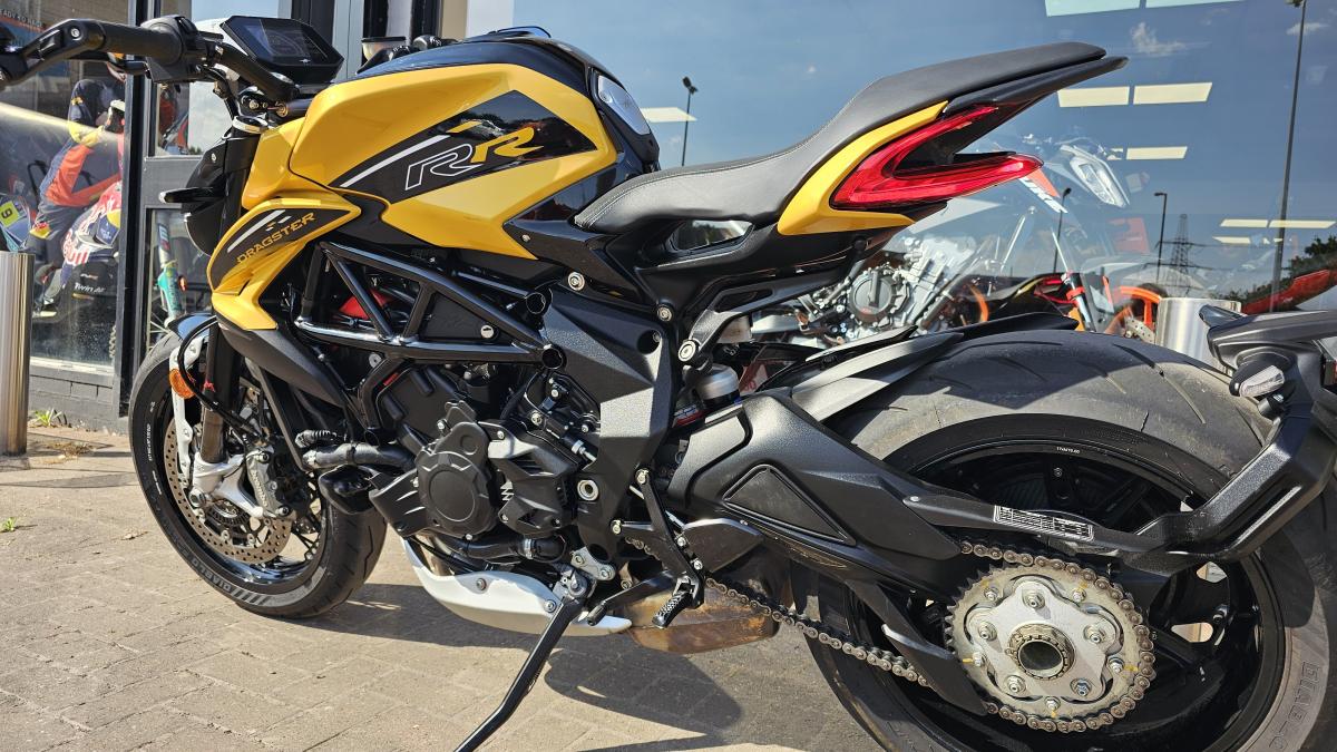 
								MV AGUSTA DRAGSTER RC SCS full									