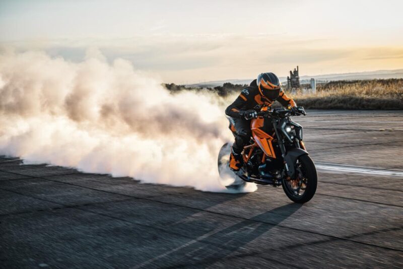 KTM 1390 Superduke R EVO