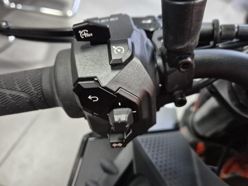 KTM 990 DUKE R