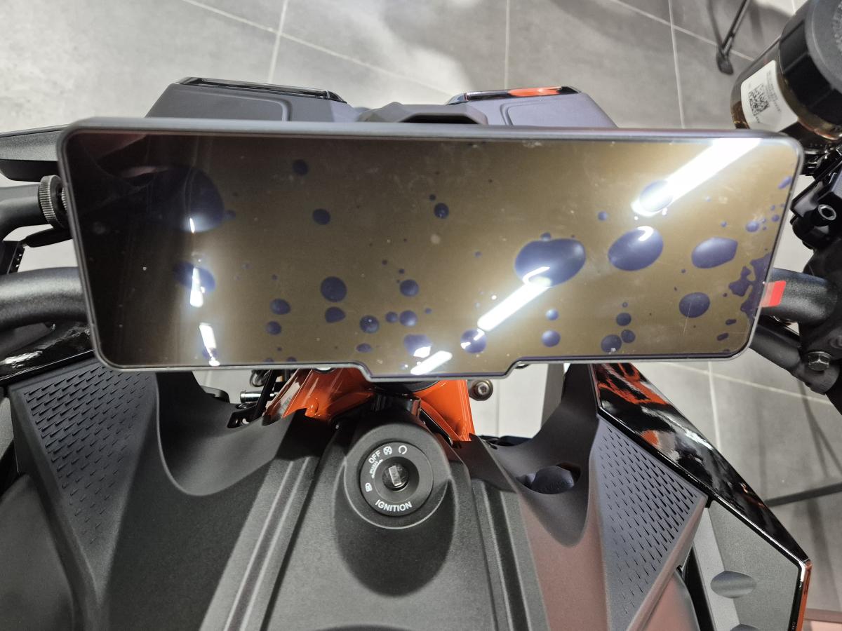 
								KTM 990 DUKE R full									