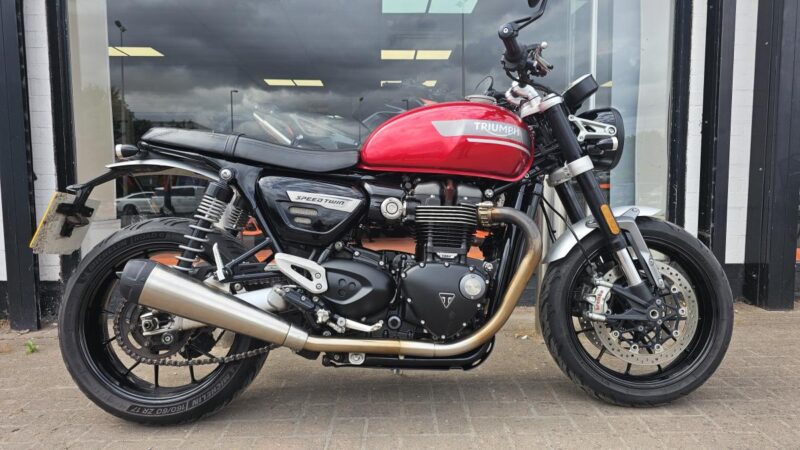 Triumph SPEED TWIN 1200